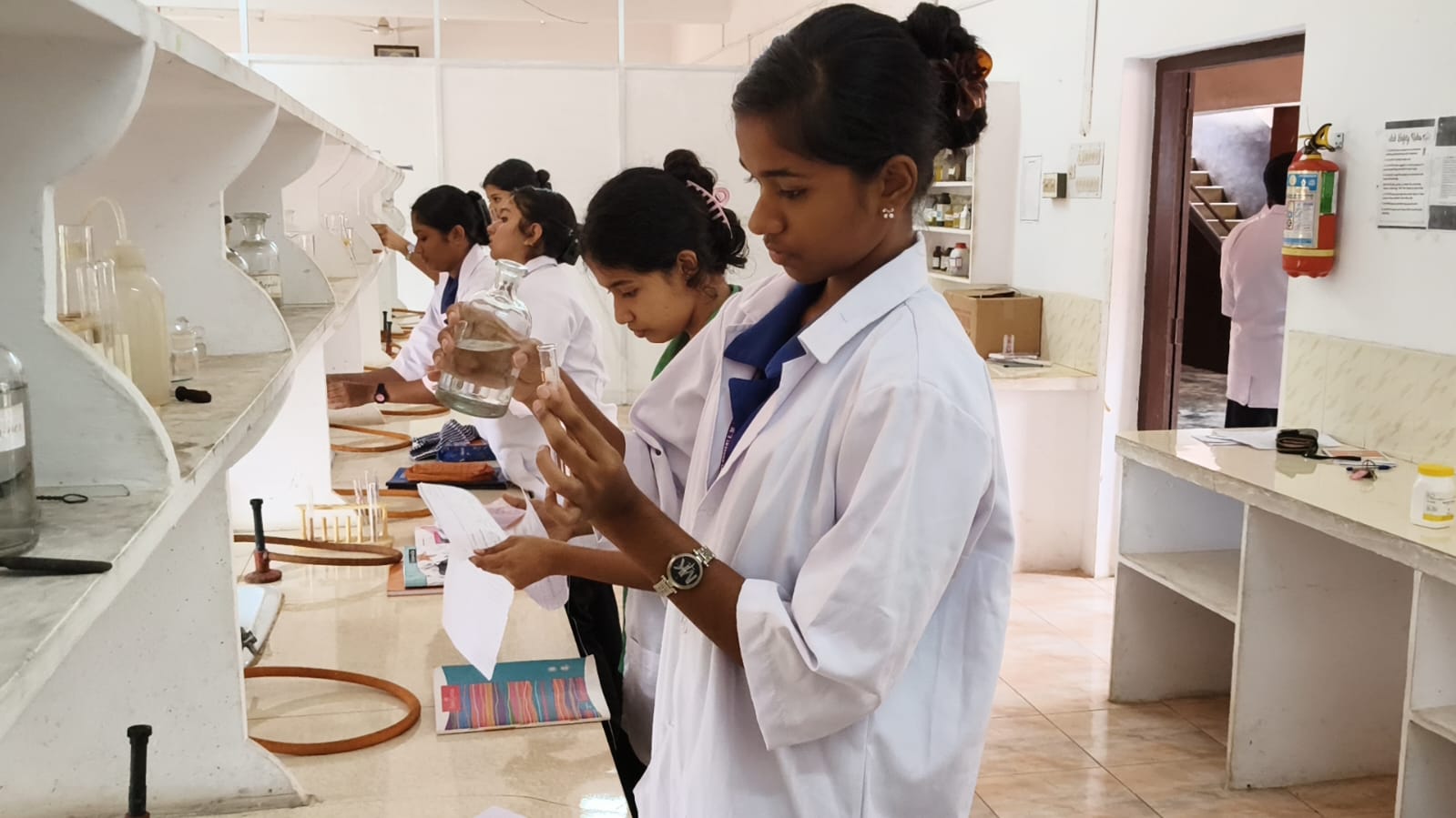 CHEMISTRY LAB